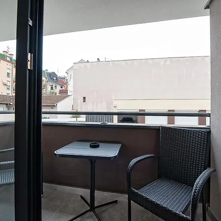 Apartment Cloud 7 Novi Sad
